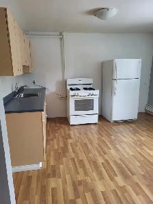 Apartments in Calmar available immediately - move in now! - Photo 2