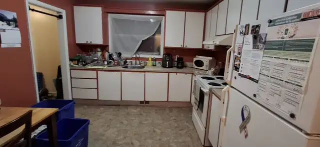 One Large Room (165 sqf) on the First Floor – $799 All-Inclusive
