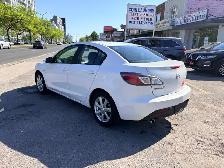2010 Mazda 3 GX Sdn FWD 2.0L One Owner Carfax Clean Low Mileage - Photo 7