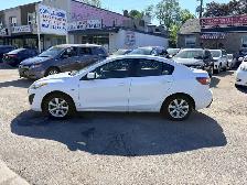 2010 Mazda 3 GX Sdn FWD 2.0L One Owner Carfax Clean Low Mileage - Photo 8