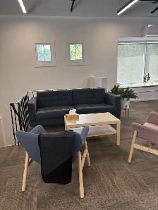 Charming Ground-Floor Office Space for Rent - St. George Station - Photo 6