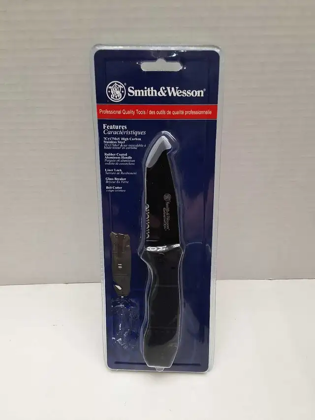 Smith & Wesson 7Cr17MoV ExtremeOps Folding Knife NEW