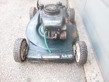 CRAFTSMAN 21' 5 H/P TECUMSEH ENG LAWN MOWER WITH ALTERNATOR - Photo 3