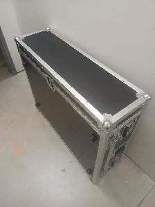 Console de son Behringer X32 - Photo 9