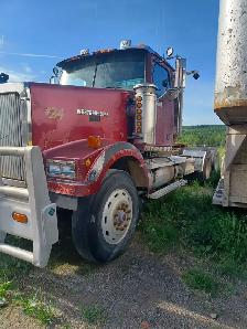Western Star Truck - Photo 2