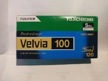 Expired film stock, less than 5yrs old - Photo 4
