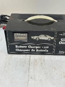 Allanson Omni 6 Amp Battery Charger - Photo 2