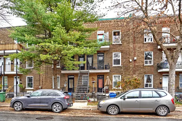 Beau 4.4 présentement dispo sur la 4e Ave a verdun!
