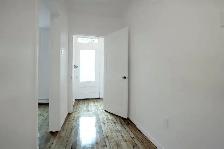 Beau 4.4 présentement dispo sur la 4e Ave a verdun! - Photo 7
