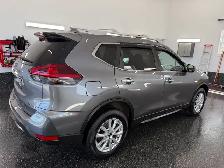 2019 Nissan Rogue SV All Wheel Drive - Photo 6