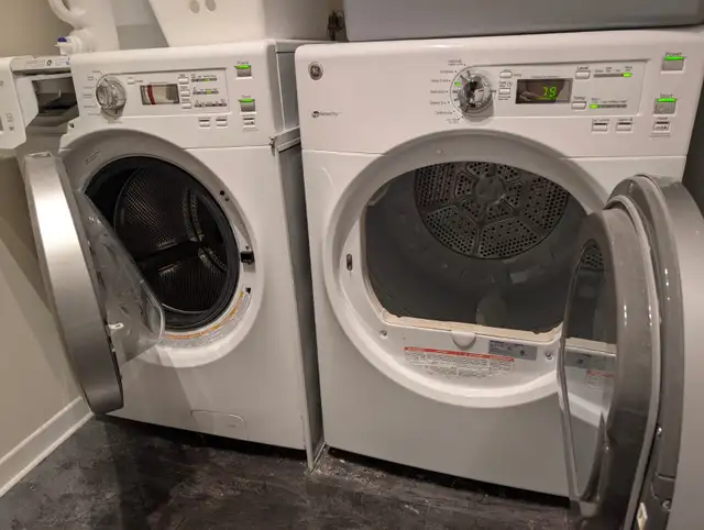 General Electric (GE) Washer/Dryer combo