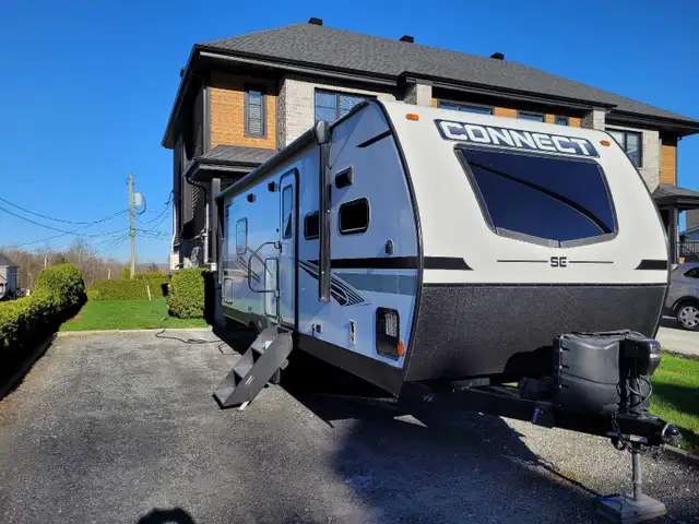 Roulotte de voyage KZ Connect C221FKKSE