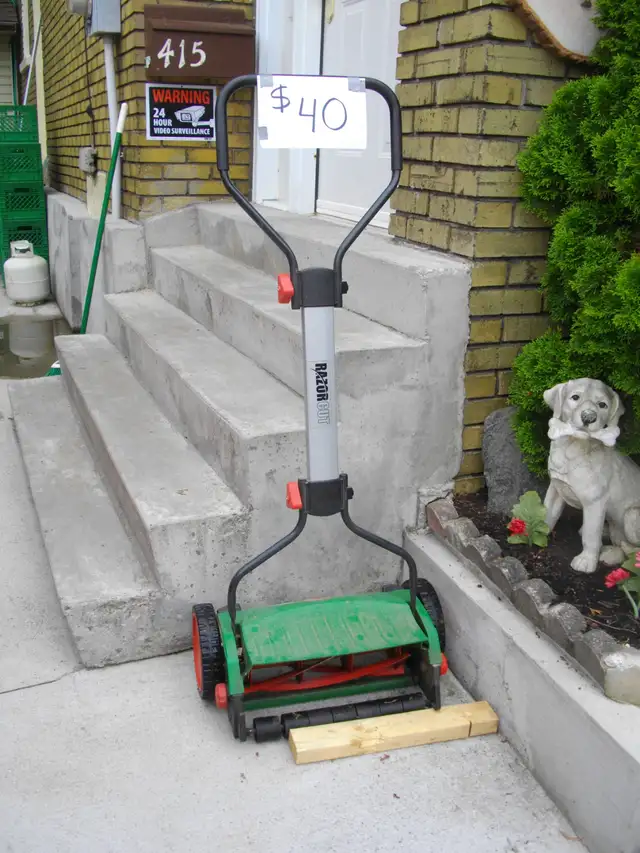 push mower