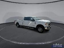 2022 Ford Super Duty F-250 SRW Lariat 4x4 Crew Cab 6.75' Box - Photo 2
