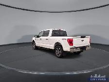 2023 Ford F-150 XLT 4x4 SuperCrew 6.5' Box - Photo 6