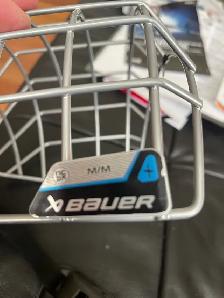 bauer yourh hockey cage - Photo 2