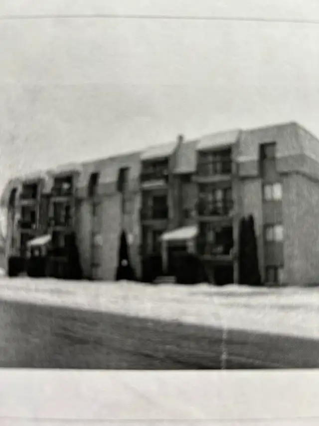 3 1/2, Vimont, Laval (Cite de la Santé)
