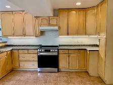 4 Bedroom Detached Home in Prime Etobicoke Location For Lease - Photo 3