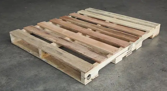 Seven free pallets