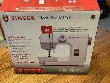 SINGER SEWING MACHINE FOR SALE - Photo 2