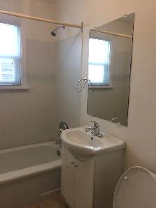 One Bedroom suite in a Quiet Building - Photo 2