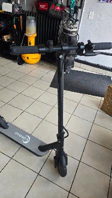ECOROAD EC8 Electric Scooter for Adults - Photo 3