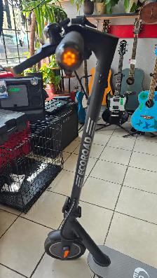 ECOROAD EC8 Electric Scooter for Adults - Photo 5