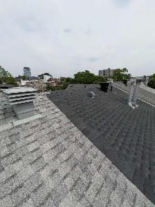 Roofing installer - Photo 4