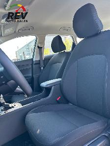 2025 Hyundai Kona Essential - Photo 5