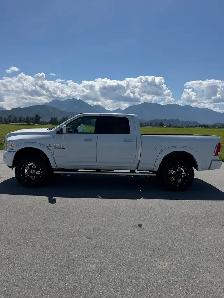 2015 - Ram 3500 Limited - Photo 3