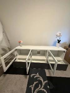 Absolutely Mint TV Stand - Photo 3