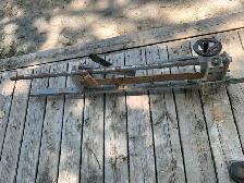 Lathe jig for making table legs