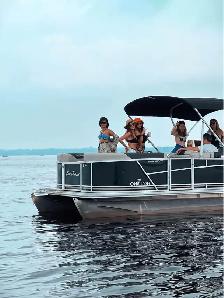 Cheapest Fishing Pontoon Near Toronto – Summer is calling