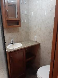 2011 BULLET ULTRA LITE RV TRAILER - Photo 7