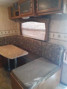 2011 BULLET ULTRA LITE RV TRAILER - Photo 10