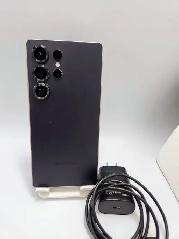 Samsung Gaalaxy S25Ultra 256gb 3 Months Warranty W/Charger
