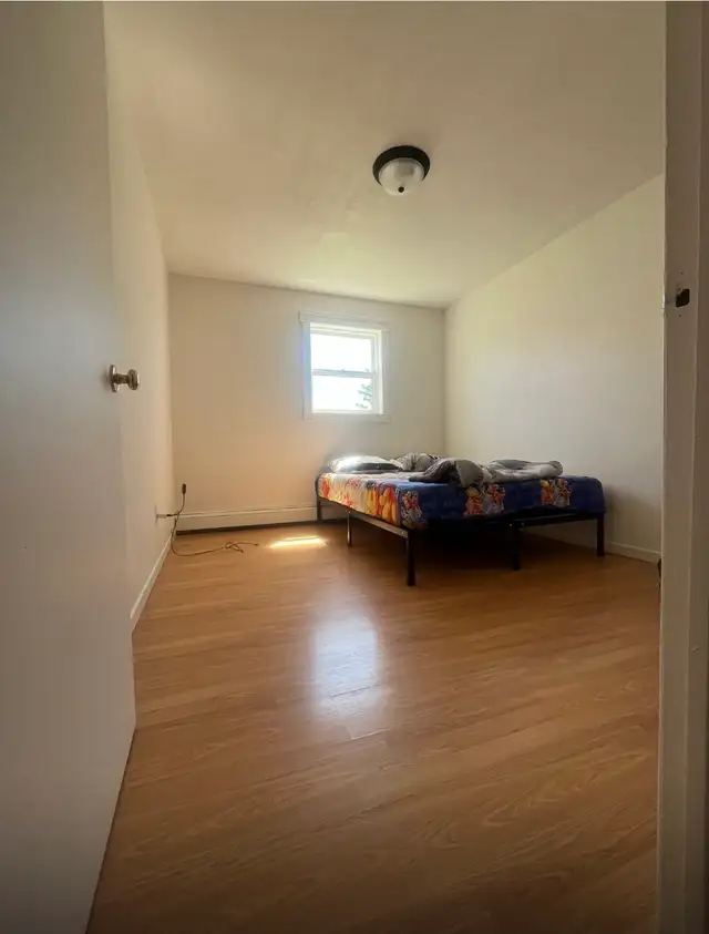 Private room for rent
