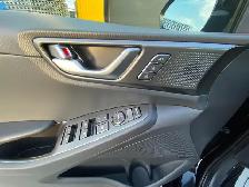 2020 Hyundai Ioniq Electric Ultimate - Photo 15