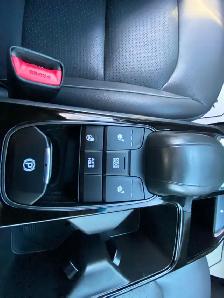2020 Hyundai Ioniq Electric Ultimate - Photo 22