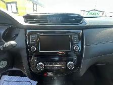 2020 Nissan Rogue S - HEATED SEATS, BACKUP CAMERA, HEATED STEERI - Photo 14