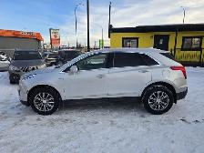 2018 Cadillac XT5 AWD - LUXURY 3.6 V6 SUV! LEATHER! SUNROOF! - Photo 2