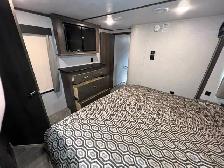 2019 Keystone Montana 310RE, Luxury SPACIOUS, COUPLES UNIT - Photo 29