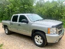 2010 Chevy Silverado 1500 z71 RUST FREE SAFTIED - Photo 2