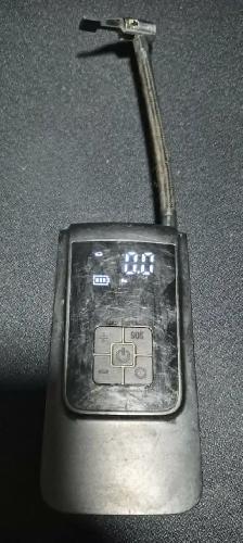 PORTABLE DIGITAL TIRE INFLATOR / AIR COMPRESSOR – CORDLESS – $20