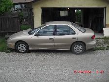 2005  Pontiac Sunfire 40,330 Km (not a misprint)