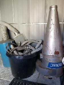 Tools, drills skill saws, worm drive saw, lots of miscellaneo - Photo 9