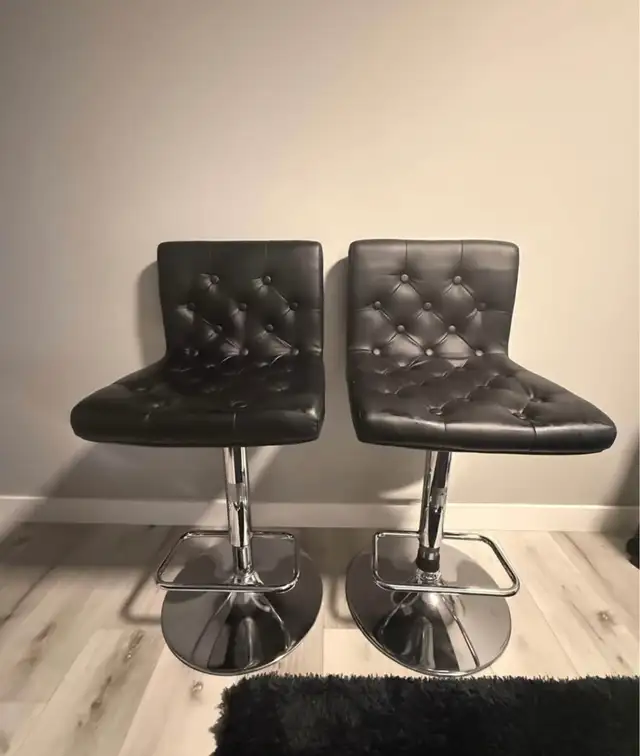 bar stools