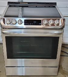 Lg Induction stove- excellent condition, ready to use