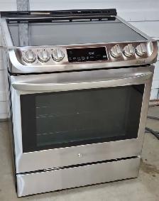 Lg Induction stove- excellent condition, ready to use - Photo 2