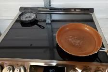 Lg Induction stove- excellent condition, ready to use - Photo 6